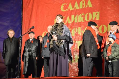«Октябрь не остался в прошлом, в России вновь настает время вспомнить ленинские и сталинские заветы»