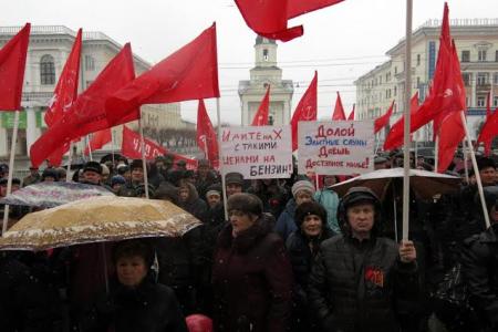 Чувашские коммунисты отметили праздник Великого Октября