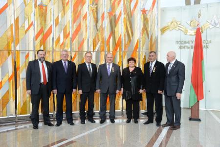 В Минске начал работу XXXV Съезд СКП-КПСС