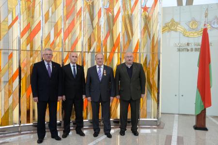 В Минске начал работу XXXV Съезд СКП-КПСС
