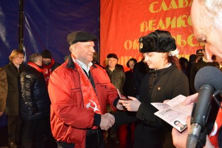 «Октябрь не остался в прошлом, в России вновь настает время вспомнить ленинские и сталинские заветы»