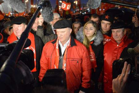 «Октябрь не остался в прошлом, в России вновь настает время вспомнить ленинские и сталинские заветы»