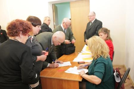Соседи-коммунисты из Псковского и Новгородского отделений КПРФ объединятся в борьбе