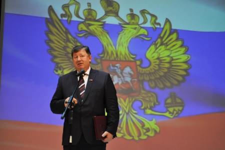В Тюмени начал свою работу семинар-совещание партийного актива Уральского Федерального округа