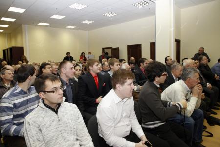 Председатель парламента Новороссии Олег Царев встретился с активом Воронежского областного отделения КПРФ
