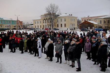 Вологодская область. Митинг в городе Тотьма против сборов на капитальный ремонт многоквартирных домов