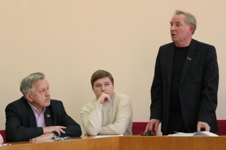 Архангельской обком КПРФ: теория и практика работы коммунистов с современными рабочими