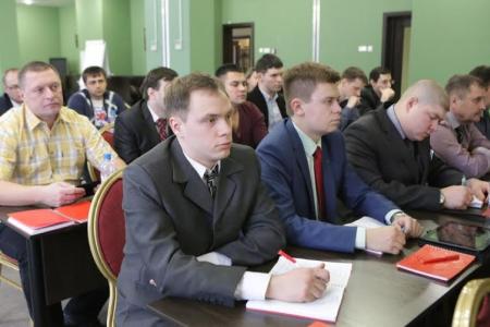 Д.Г. Новиков: «Учиться, чтобы побеждать, учиться, чтобы созидать». Центр политической учебы принял новый поток слушателей 