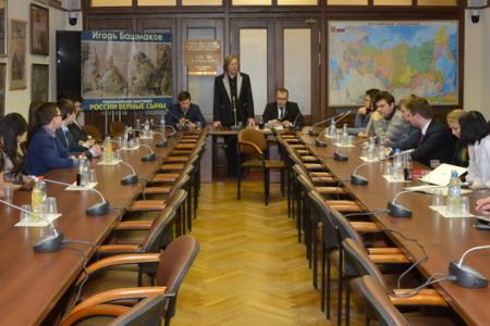 Коммунисты в Госдуме провели круглый стол о роли студенческих советов и профсоюзов в защите прав студентов