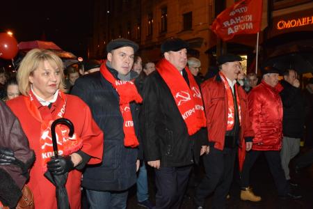«Октябрь не остался в прошлом, в России вновь настает время вспомнить ленинские и сталинские заветы»