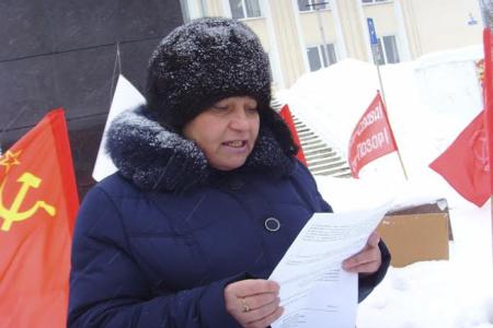 Республика Саха (Якутия). Репортаж о митинге 7 ноября 2014 года на площади Ленина г.Алдан