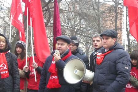 «Для нас навсегда серп и молот, и звезда!». В городе-герое Туле состоялось праздничное шествие и митинг, посвященные 97-й годовщине Великого Октября