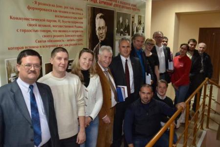 Немецкие депутаты: попытки изолировать Россию ведут мир в пропасть