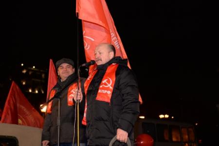 Митинг и шествие в Новосибирске, посвященные 97-й годовщине Великой Октябрьской Социалистической Революции