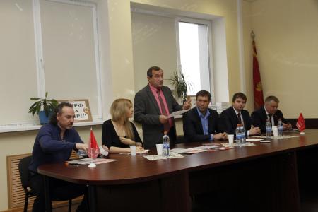 Председатель парламента Новороссии Олег Царев встретился с активом Воронежского областного отделения КПРФ