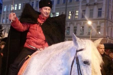 «Октябрь не остался в прошлом, в России вновь настает время вспомнить ленинские и сталинские заветы»