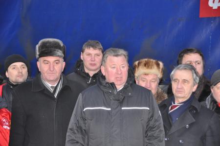 В.И. Кашин: "Народ Новороссии заслуживает победы!". На Донбасс отправлен очередной гуманитарный конвой КПРФ