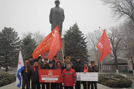 «Долой правительство министров-капиталистов!». В Ростове-на-Дону прошли пикеты против кризисной политики власти