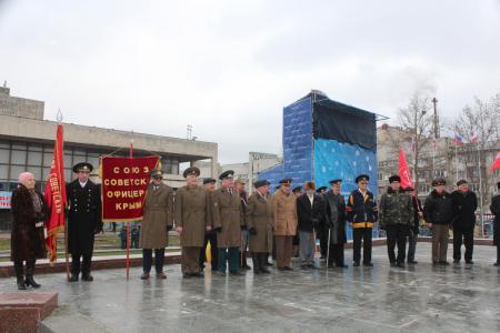 Крымские коммунисты отметили 92-ю годовщину образования СССР