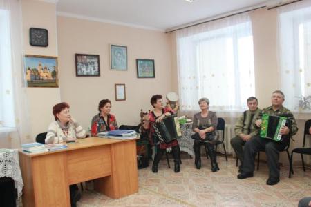 Первый секретарь Тюменского обкома КПРФ Т.Н. Казанцева провела стречи с избирателями в Викуловском и Абатском районах