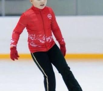 Предновогодний концерт юных  фигуристов спортклуба КПРФ
