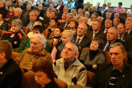 Депутат-коммунист О.А. Лебедев провел в Туле торжественное мероприятие, посвященное памяти В.А. Стародубцева