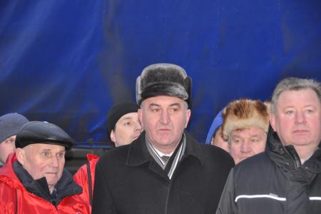 В.И. Кашин: "Народ Новороссии заслуживает победы!". На Донбасс отправлен очередной гуманитарный конвой КПРФ