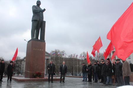 Крымские коммунисты отметили 92-ю годовщину образования СССР