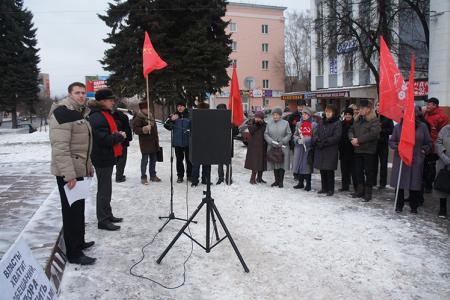 Участники акций протеста в Ивановской области потребовали отправить правительство Медведева в отставку
