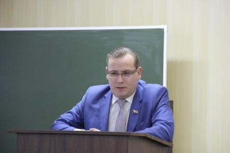 Республика Коми. Депутаты провели отчет о своей работе за 2014 год