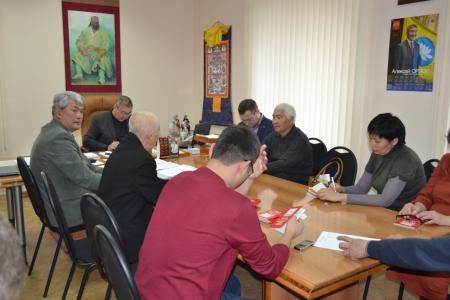 Калмыкия. Коммунистами становятся представители трудовых коллективов