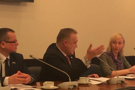 Фракция КПРФ в Госдуме провела заседание Комиссии по вопросам соблюдения законодательства 