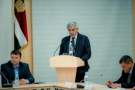 О.А. Лебедев провел экологические слушания по проблемам качества атмосферного воздуха в Калуге
