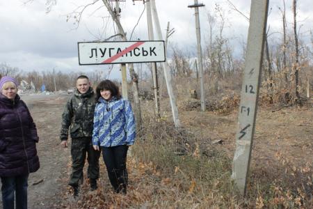 Уральские депутаты-коммунисты доставили гуманитарный груз в Новороссию