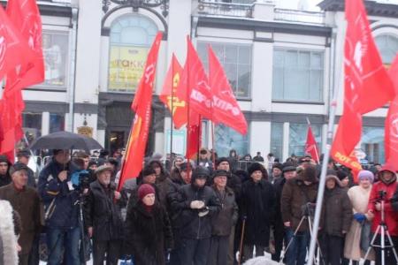 Требуем смены социально-экономического курса! Митинг объединенной оппозиции в Саратове