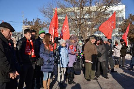 Остановить грабеж населения! Акция протеста в Астрахани