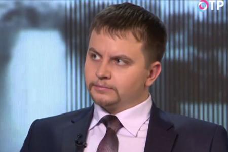 "Без большой зачистки в верхах коррупцию в стране не победить". Координатор Антикоррупционного комитета имени Сталина принял участие в программе "Прав?Да!" Общественного телевидения России