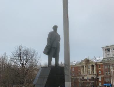 Новогодние сладости детям Новороссии от коммунистов Дона и Якутии