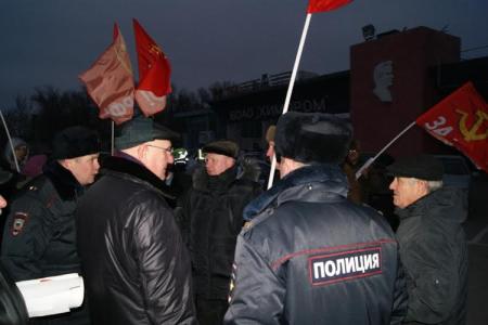 Сталинградские коммунисты продолжат отстаивать интересы рабочих «Химпрома»