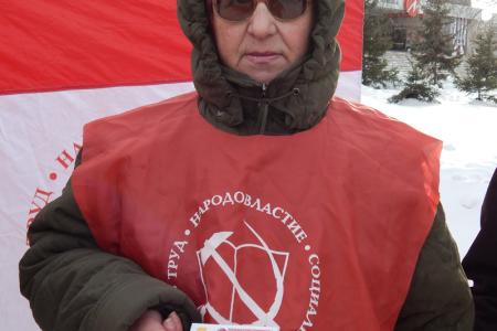 В ходе пикетов барнаульские коммунисты потребовали смены социально-экономического курса страны