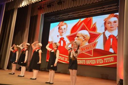 Гордимся прошлым, верим в будущее! Красноярские коммунисты отпраздновали 80-летие края