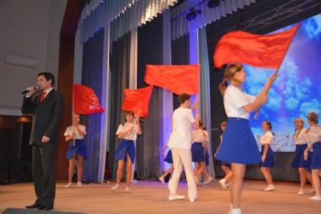 Гордимся прошлым, верим в будущее! Красноярские коммунисты отпраздновали 80-летие края