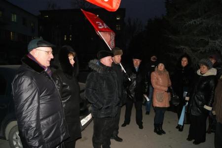 Сталинградские коммунисты продолжат отстаивать интересы рабочих «Химпрома»