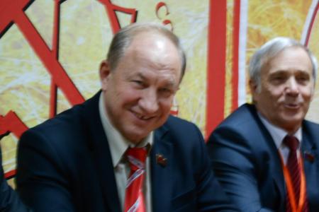 «Победное шествие КПРФ начнется из Сибири!». В Барнауле завершил работу сибирский семинар партийного актива КПРФ