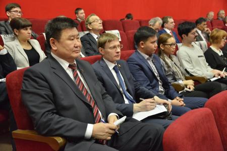 В Подмосковье завершил работу семинар-совещание руководителей региональных комитетов КПРФ