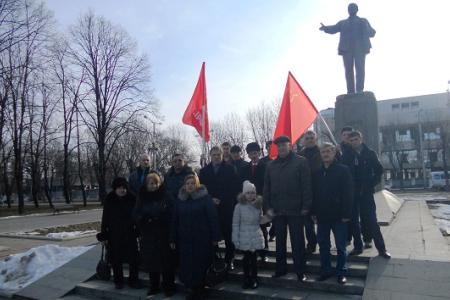 Коммунисты Кабардино-Балкарии почтили память Владимира Ильича Ленина
