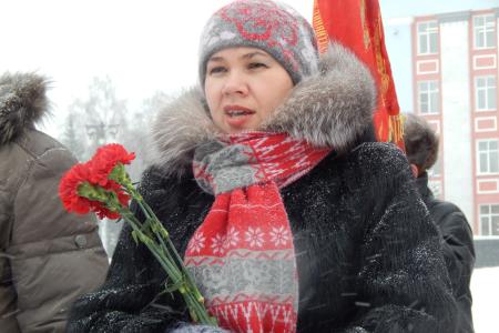 «Руки прочь от коммуниста Бессонова!». Акция барнаульских коммунистов