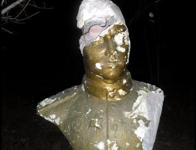 Саратовские комсомольцы обратились к главе города с требованием прекратить борьбу с памятниками героям Великой Отечественной войны