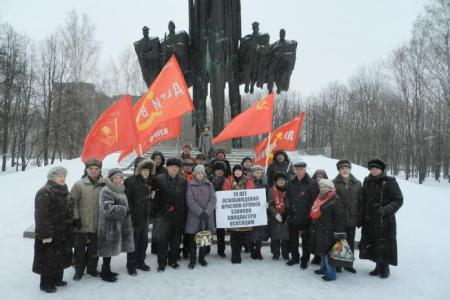 Об этом важно помнить! Рязанские коммунисты провели акцию памяти жертв фашизма