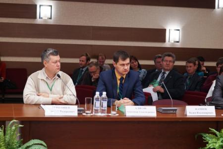О.А. Лебедев принял участие в Томске во Всероссийской конференции, посвященной информационным технологиям в лесной отрасли